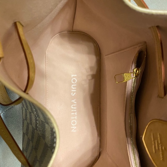 Louis Vuitton Girolata - Picture 6 of 14